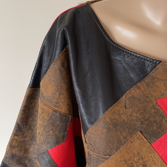 VINTAGE | Leather patchwork top - Picture 8 of 12